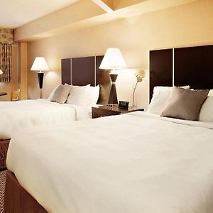Room Two Queen Beds Sofa Bed Non-Smoking
